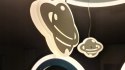 UROCZA LAMPA SUFITOWA ASTRONAUTA W KOSMOSIE PLANETY POKÓJ DZIECKA LED
